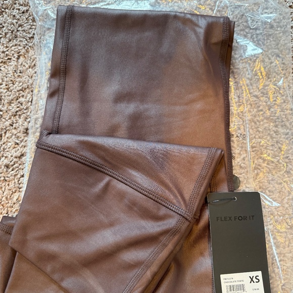 90 Degree by Reflex Crossover Waist Leggings | FAUX Leather - Chocolate Torte XS - Picture 2 of 3